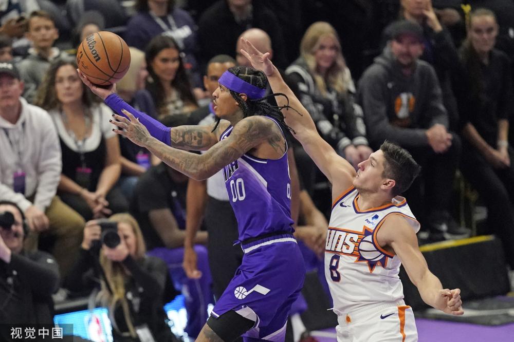 这既折射出 这既折射出