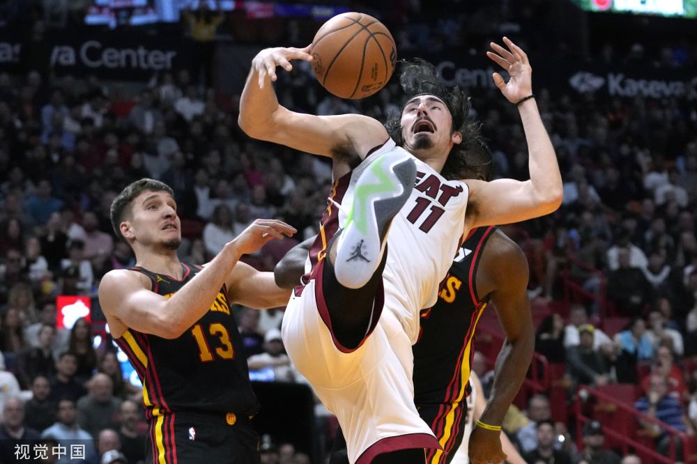 麦克罗伊凭 麦克罗伊凭