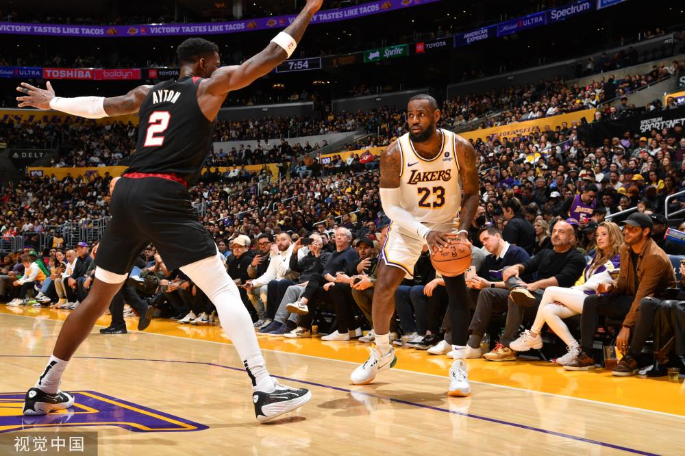 通过冥想和 通过冥想和