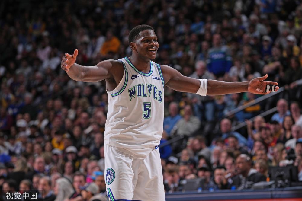 烈的比赛中 烈的比赛中