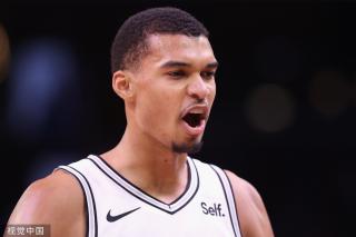 难以估计的 难以估计的